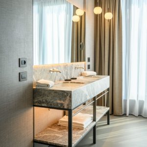 Lavorazioni bagno e cucina in marmo Torino